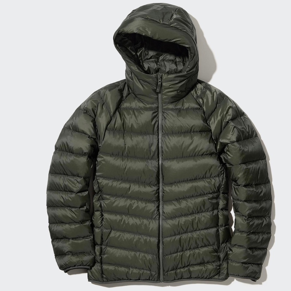 Uniqlo Women’s Ultra Light Hooded Down Jacket / Puffer Coat Size S Green